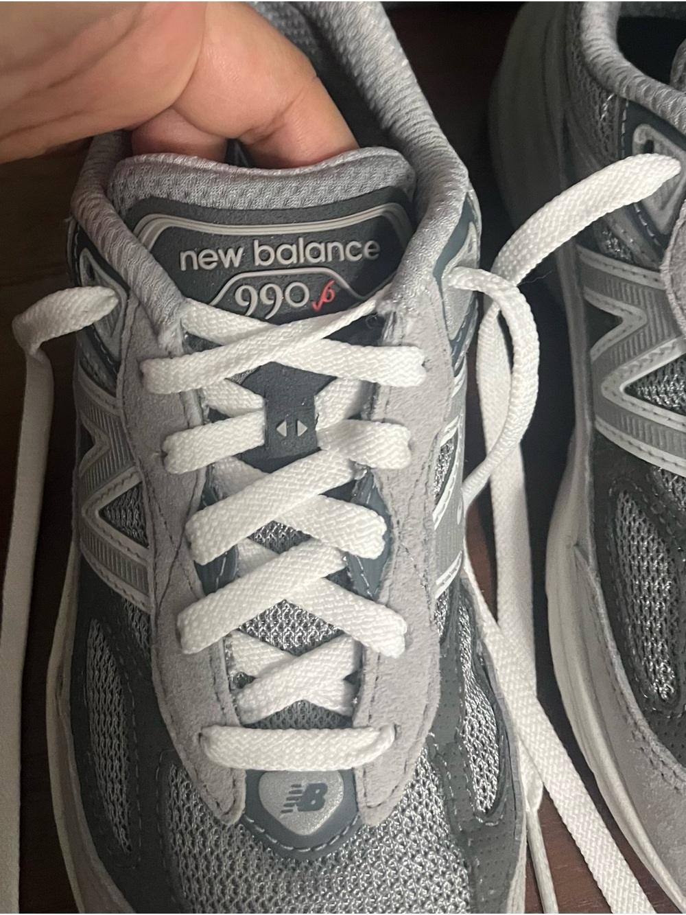 New Balance 990 Light Gray and White Running Shoe - Picture 2 of 13